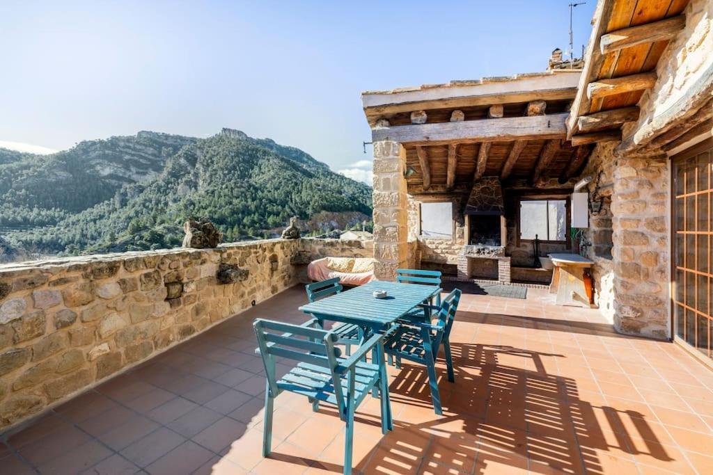 Can Miquelo - Casa Rural 16 Hostes Prat de Comte Exterior foto